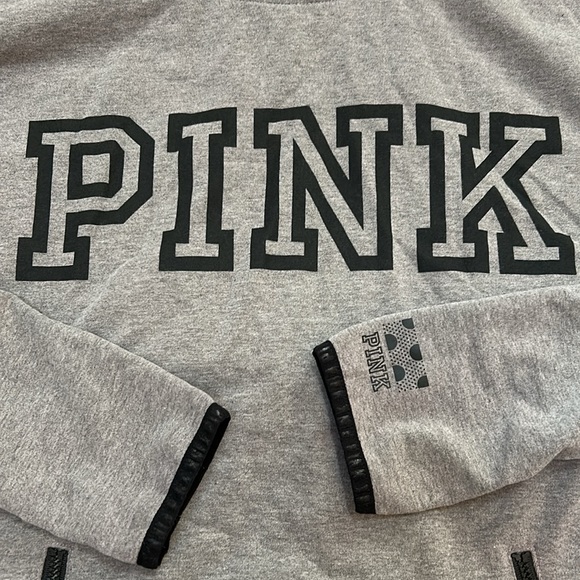 Pink pullover sweatshirt - Picture 2 of 4